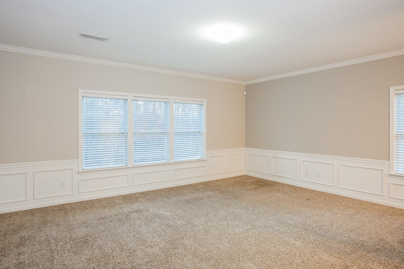 2,390/Mo, 4315 Houldsworth Dr Charlotte, NC 28213 Living Room View 2
