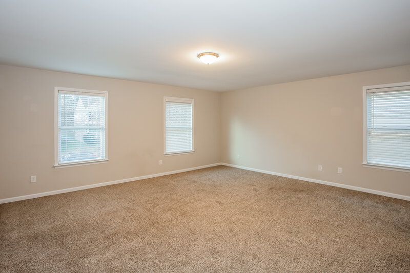 2,390/Mo, 4315 Houldsworth Dr Charlotte, NC 28213 Main Bedroom View