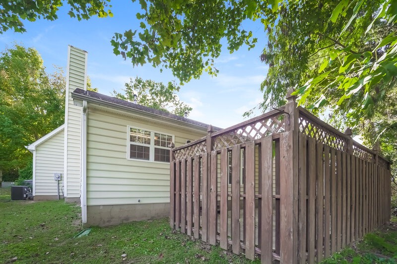 1,655/Mo, 10416 Battle Ct Charlotte, NC 28215 Rear View