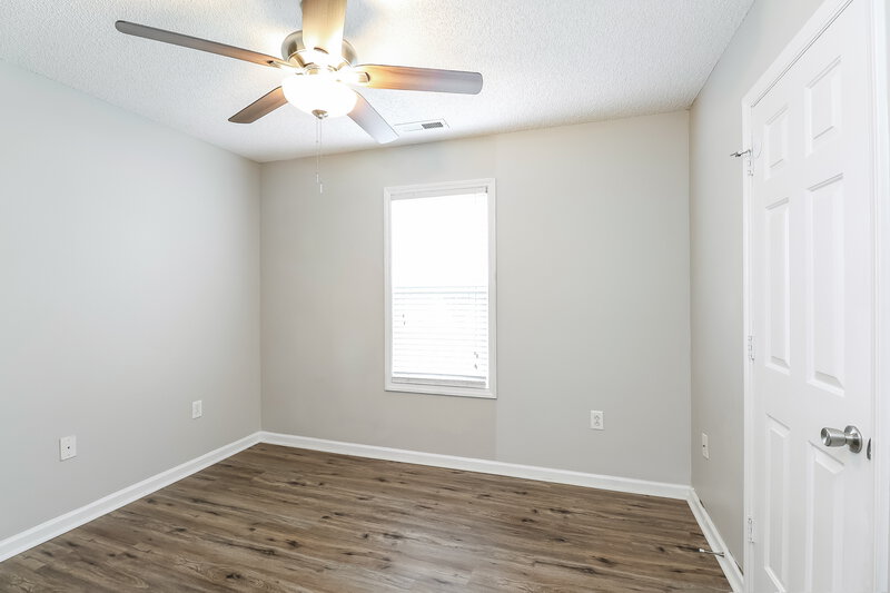 2,125/Mo, 310 Tamarack Dr Matthews, NC 28104 Bedroom View 2