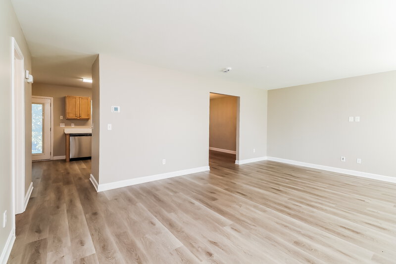 1,855/Mo, 6403 Wedron Ct Charlotte, NC 28216 Living Room View 2