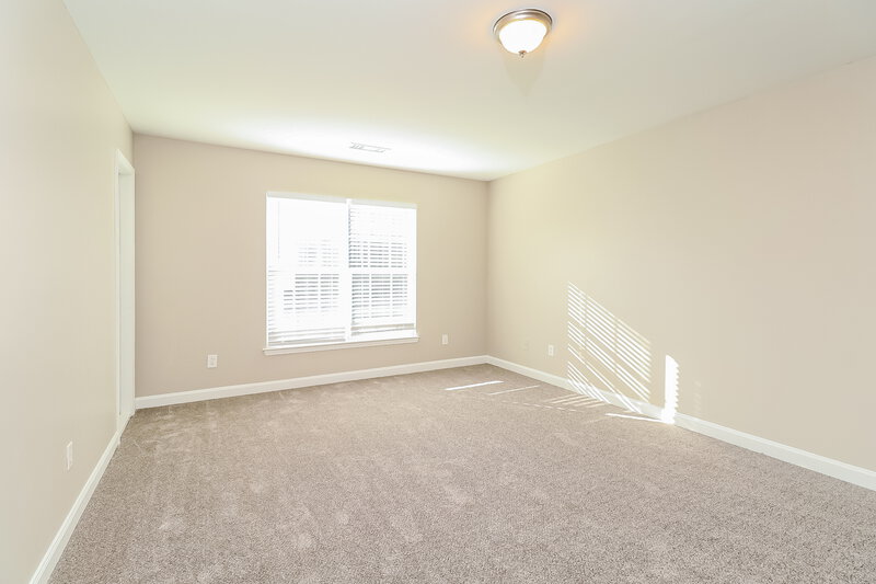 1,855/Mo, 6403 Wedron Ct Charlotte, NC 28216 Family Room View