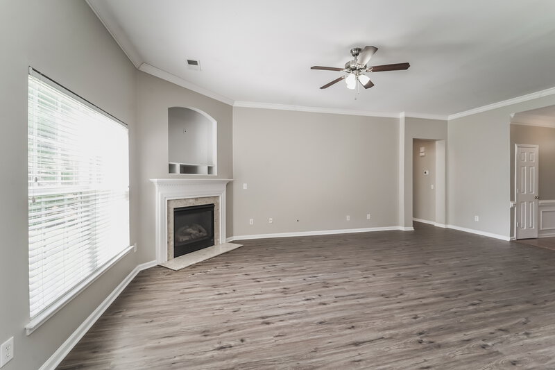 2,230/Mo, 4305 David Cox Rd Charlotte, NC 28269 Living Room View