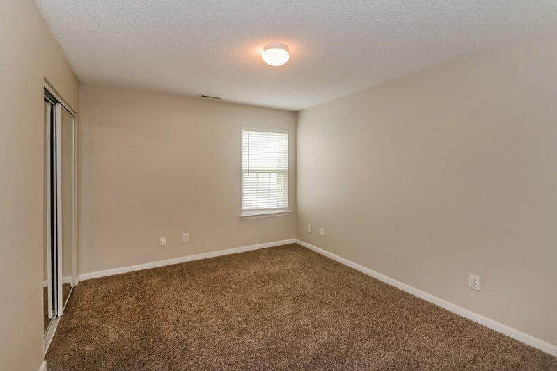 1,965/Mo, 10606 Pickerel Ln Charlotte, NC 28213 Bedroom View 3