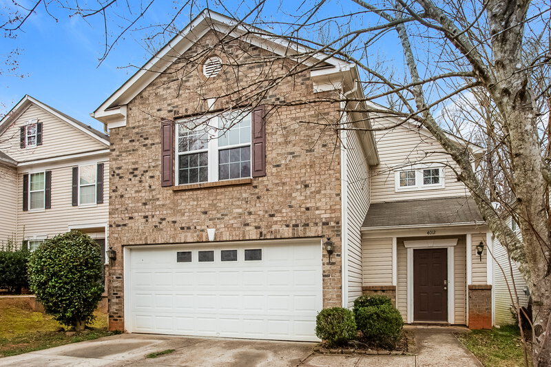 2,050/Mo, 4012 Chandler Haven Dr Charlotte, NC 28269 Front View 2