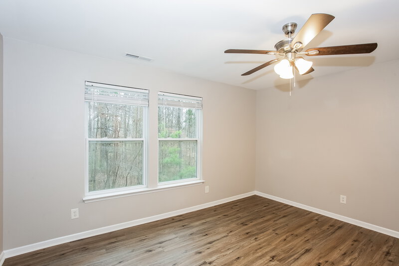 2,050/Mo, 4012 Chandler Haven Dr Charlotte, NC 28269 Main Bedroom View 2