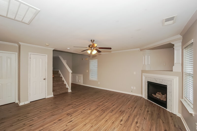 1,905/Mo, 523 Mountain Quail Dr Charlotte, NC 28216 Living Room View