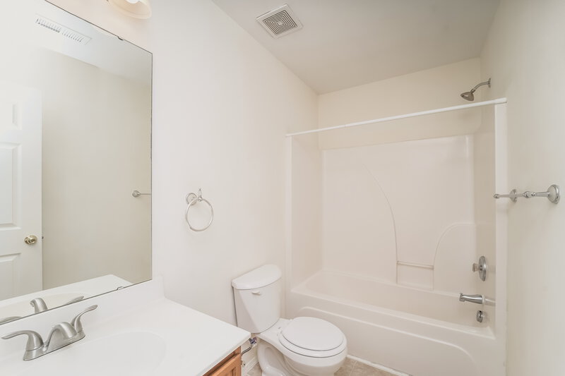 2,350/Mo, 1646 Rustic Arch Way Huntersville, NC 28078 Bathroom View