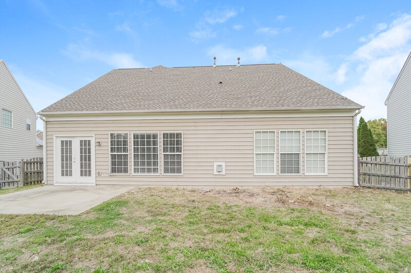 3,540/Mo, 10528 Adlin Ave Charlotte, NC 28262 Rear View
