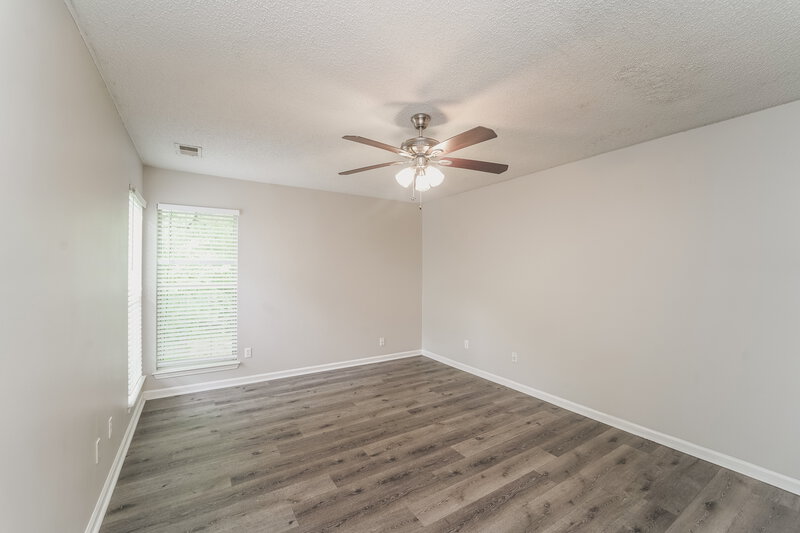 1,840/Mo, 8400 Woodford Bridge Dr Charlotte, NC 28216 Main Bedroom View 2