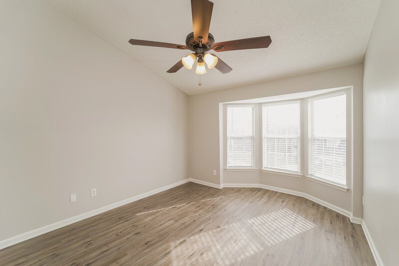 3,400/Mo, 12311 Old Timber Rd Charlotte, NC 28269 Family Room View