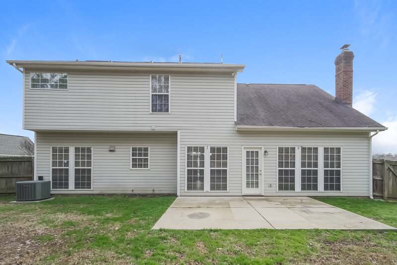 3,400/Mo, 12311 Old Timber Rd Charlotte, NC 28269 Rear View