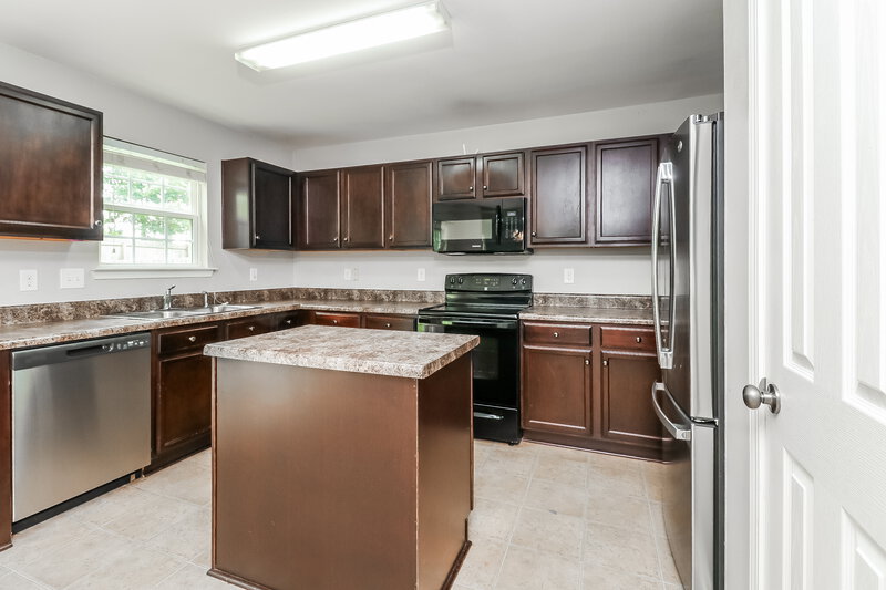1,845/Mo, 11427 Tribal Dr Charlotte, NC 28214 Kitchen View 2