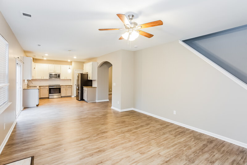 2,130/Mo, 13703 Rutherglen Ct Charlotte, NC 28213 Living Room View 3