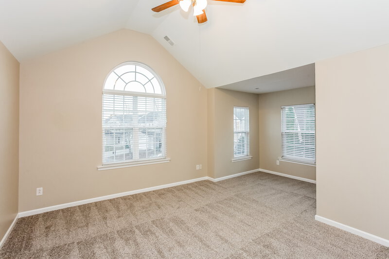 2,130/Mo, 13703 Rutherglen Ct Charlotte, NC 28213 Main Bedroom View