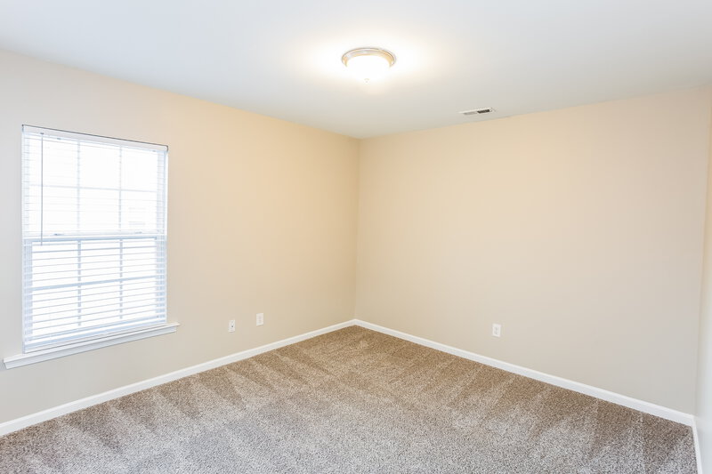 2,130/Mo, 13703 Rutherglen Ct Charlotte, NC 28213 Bedroom View 3