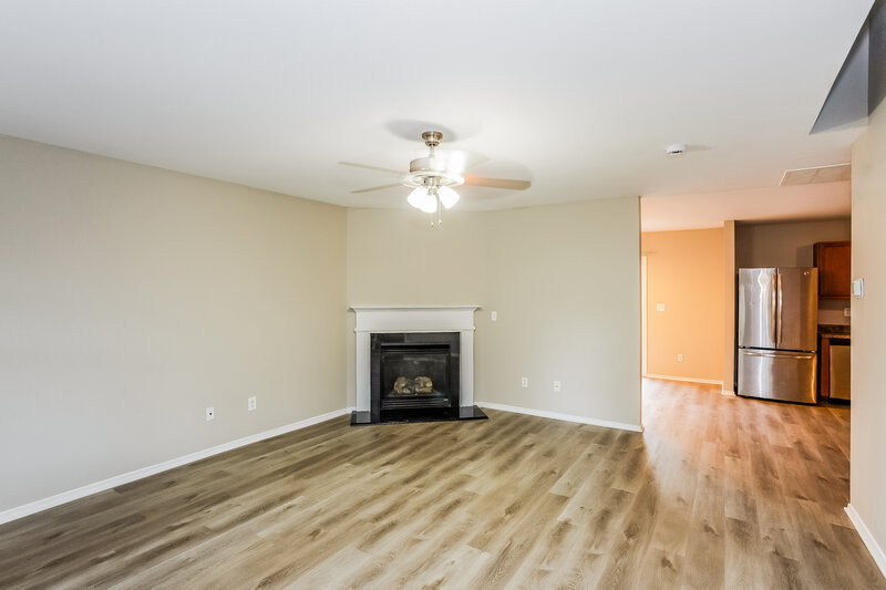 1,905/Mo, 3031 Buckleigh Dr Charlotte, NC 28215 Misc View 3