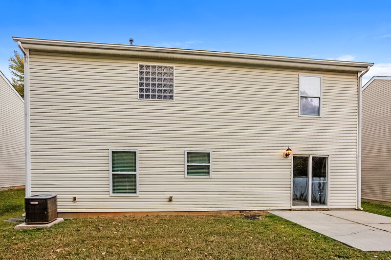 1,905/Mo, 3031 Buckleigh Dr Charlotte, NC 28215 Misc View 13