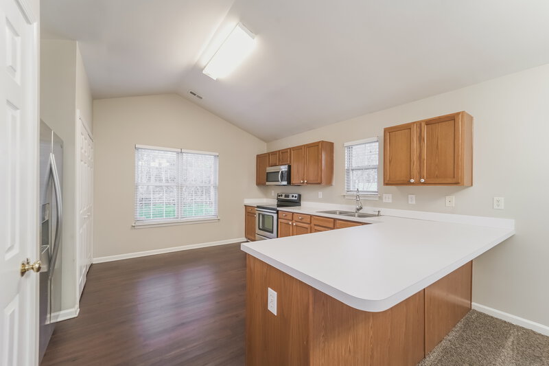 1,685/Mo, 785 Sir Raleigh Dr Concord, NC 28025 Kitchen View