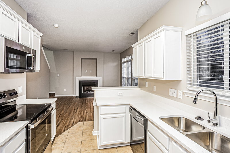 1,910/Mo, 9935 Sweet Plum Dr Charlotte, NC 28215 Misc View 6