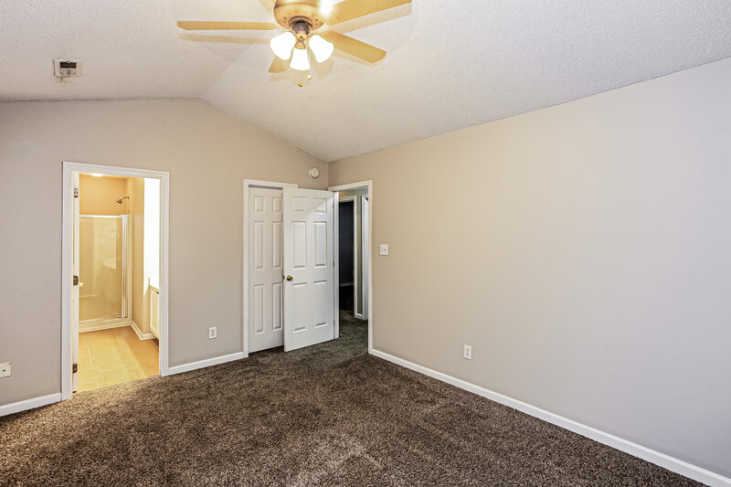 1,910/Mo, 9935 Sweet Plum Dr Charlotte, NC 28215 Misc View 7