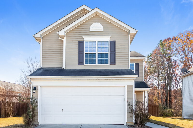 2,040/Mo, 2122 Verde Creek Rd Charlotte, NC 28214 External View