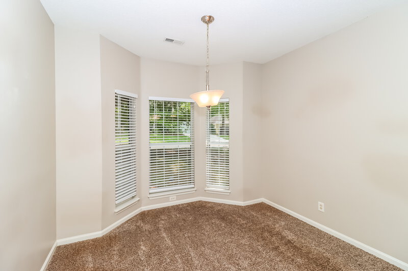 2,280/Mo, 7220 Reynard Ln Charlotte, NC 28215 Dining Room View