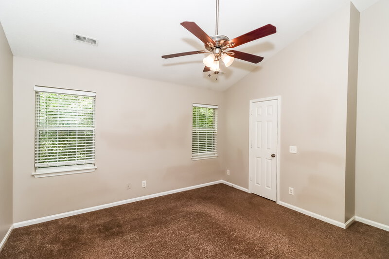 2,280/Mo, 7220 Reynard Ln Charlotte, NC 28215 Main Bedroom View