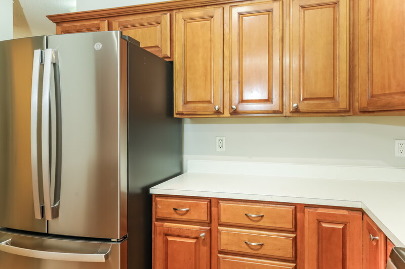 2,160/Mo, 6918 Lowen Rd Charlotte, NC 28269 Kitchen View 2