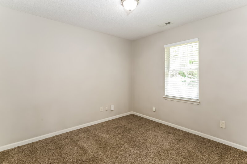2,160/Mo, 6918 Lowen Rd Charlotte, NC 28269 Bedroom View