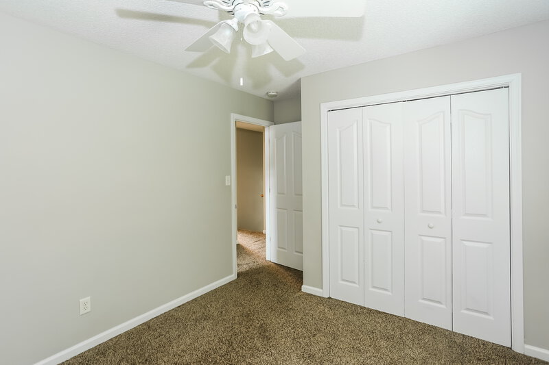 2,210/Mo, 6918 Lowen Rd Charlotte, NC 28269 Bedroom View 4