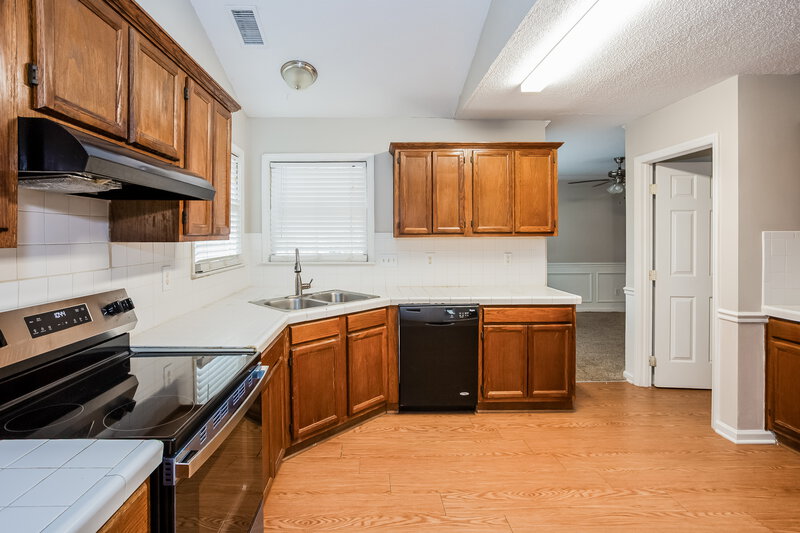 1,850/Mo, 2328 Torrington Ln Charlotte, NC 28262 Misc View 6