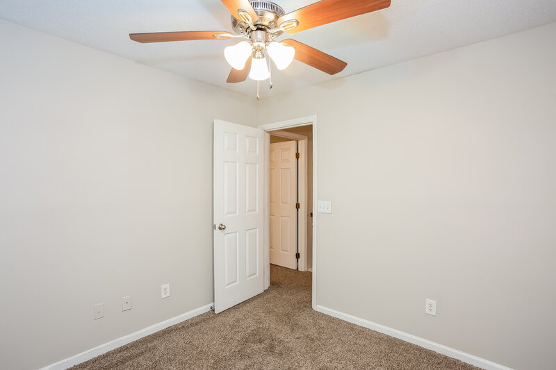 1,850/Mo, 2328 Torrington Ln Charlotte, NC 28262 Misc View 11