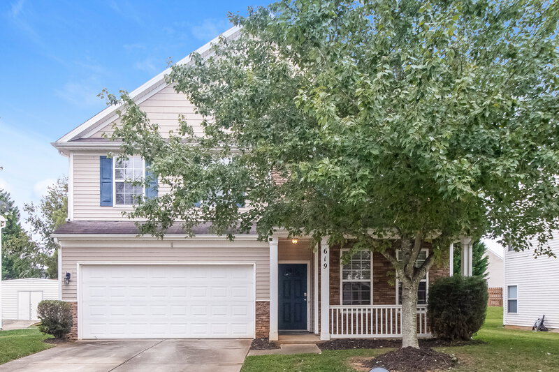 2,065/Mo, 619 Wrayhill Dr Charlotte, NC 28262 External View