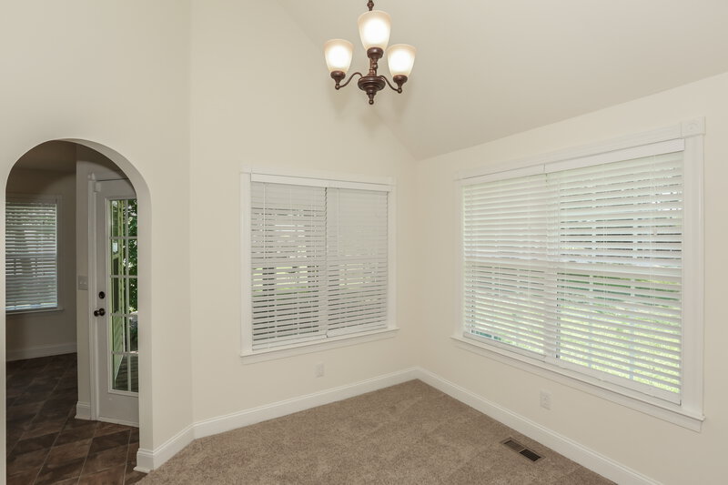 2,055/Mo, 2557 Paddle Pl NW Concord, NC 28027 Dining Area View