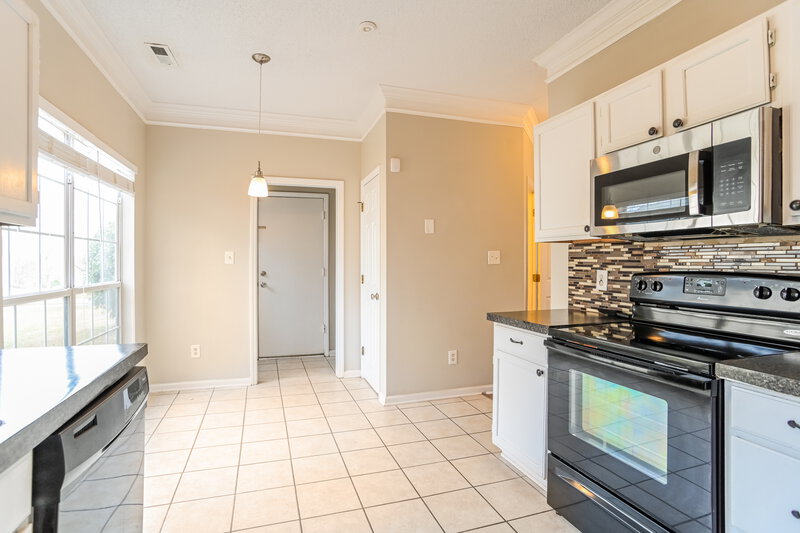 1,785/Mo, 9603 Mary Juan Ln Charlotte, NC 28213 Kitchen View 2