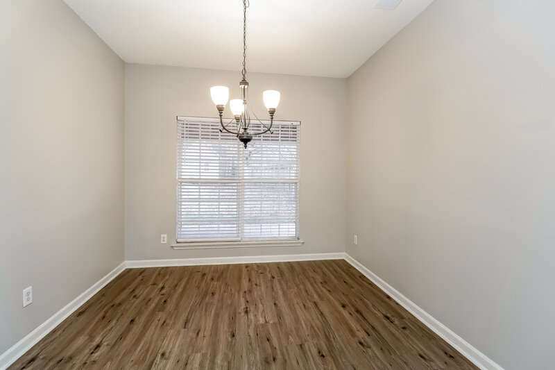 2,215/Mo, 13424 Michael Lynn Rd Charlotte, NC 28278 Dining Room View