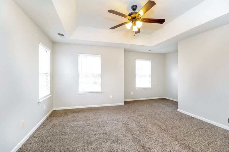 2,215/Mo, 13424 Michael Lynn Rd Charlotte, NC 28278 Main Bedroom View