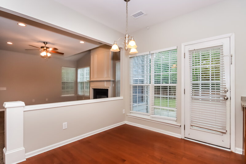 2,370/Mo, 10835 Fountaingrove Dr Charlotte, NC 28262 Dining Room View