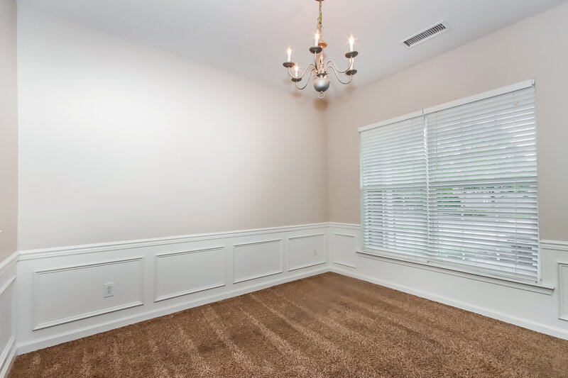 2,370/Mo, 10835 Fountaingrove Dr Charlotte, NC 28262 Dining Room View 2