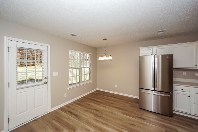 2,105/Mo, 4239 Red Shed Ln Charlotte, NC 28269 Dining Room View