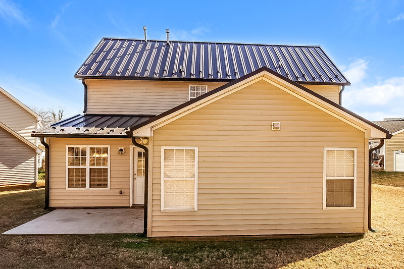 2,105/Mo, 4239 Red Shed Ln Charlotte, NC 28269 Rear View 2
