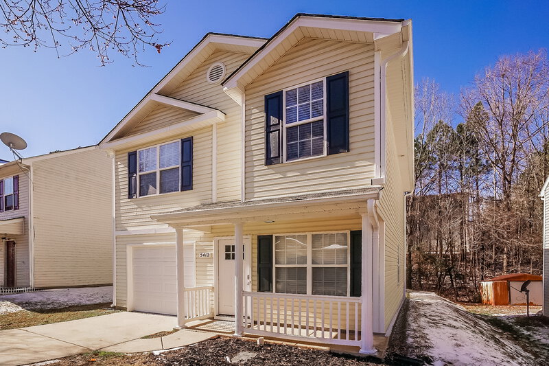 1,875/Mo, 5412 Henderson Oaks Dr Charlotte, NC 28269 Front View 2