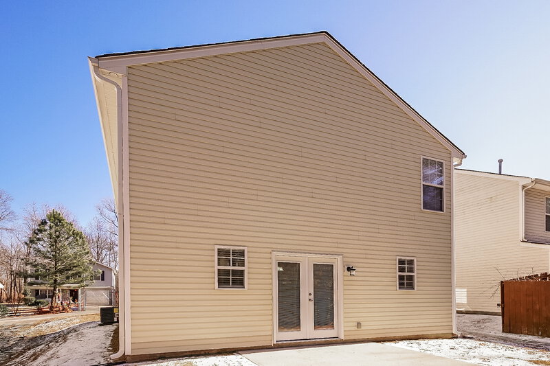 1,875/Mo, 5412 Henderson Oaks Dr Charlotte, NC 28269 Rear View 3