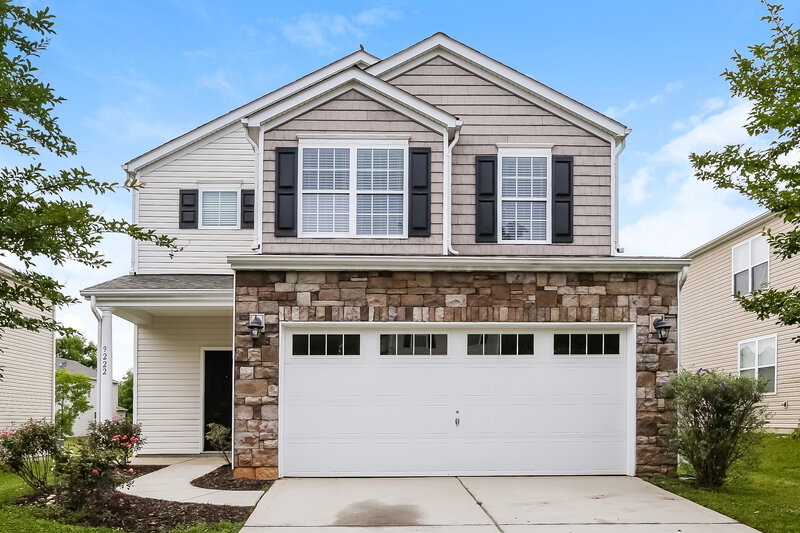 2,100/Mo, 9222 Cotton Gum Rd Charlotte, NC 28227 External View