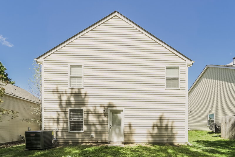 1,700/Mo, 1132 Ballina Way Charlotte, NC 28214 Rear View