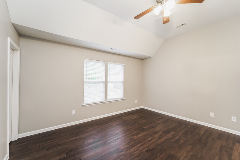 1,895/Mo, 4804 Canipe Dr Charlotte, NC 28269 Main Bedroom View 2