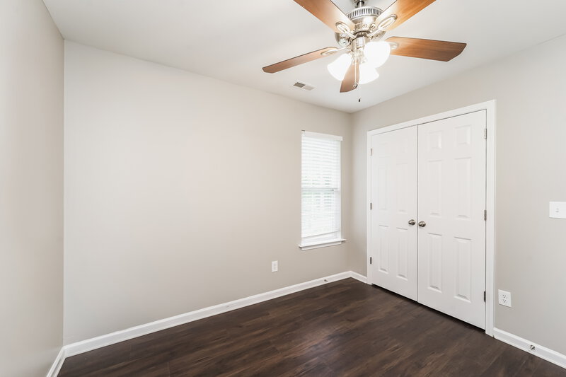 1,895/Mo, 4804 Canipe Dr Charlotte, NC 28269 Bedroom View 3