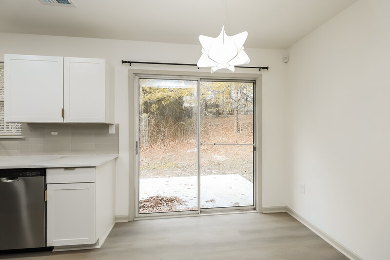 1,795/Mo, 1504 Bear Brook Dr Charlotte, NC 28214 Dining Room View