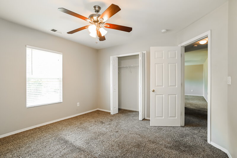 2,215/Mo, 12034 Red Leaf Dr Charlotte, NC 28215 Bedroom View